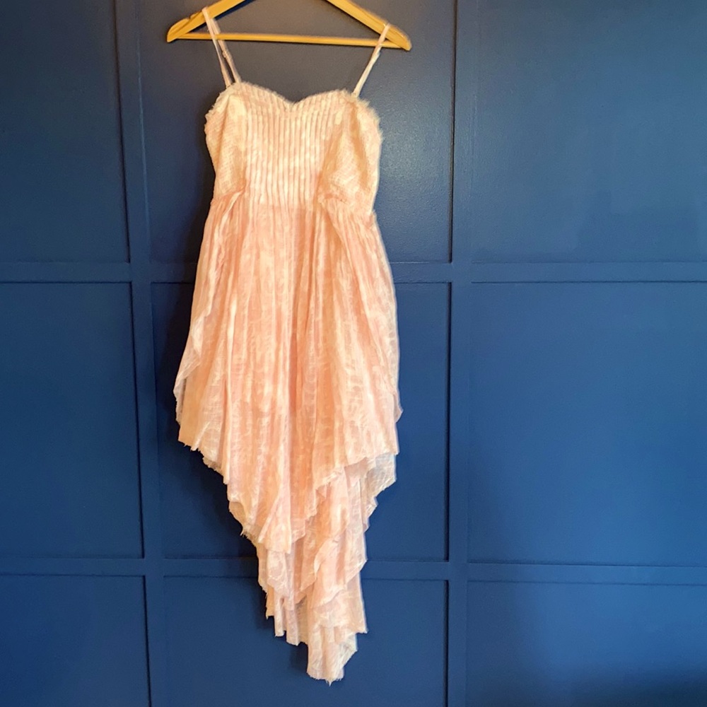 Lovely Free People pink and white summer dress!